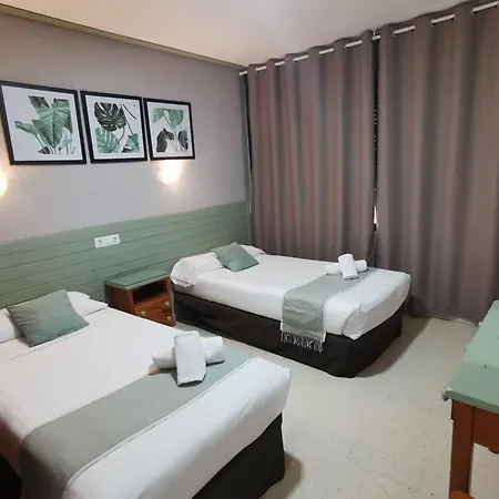 Costa Andaluza Hotel 2*