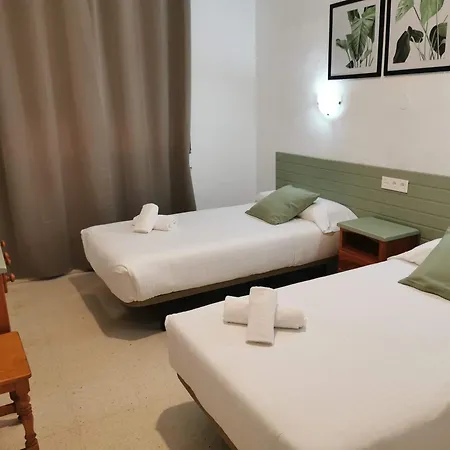 Отель Costa Andaluza 2*